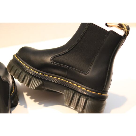 Dr. Martens Audrick Chelsea Sz 6 - Picture 5 of 7